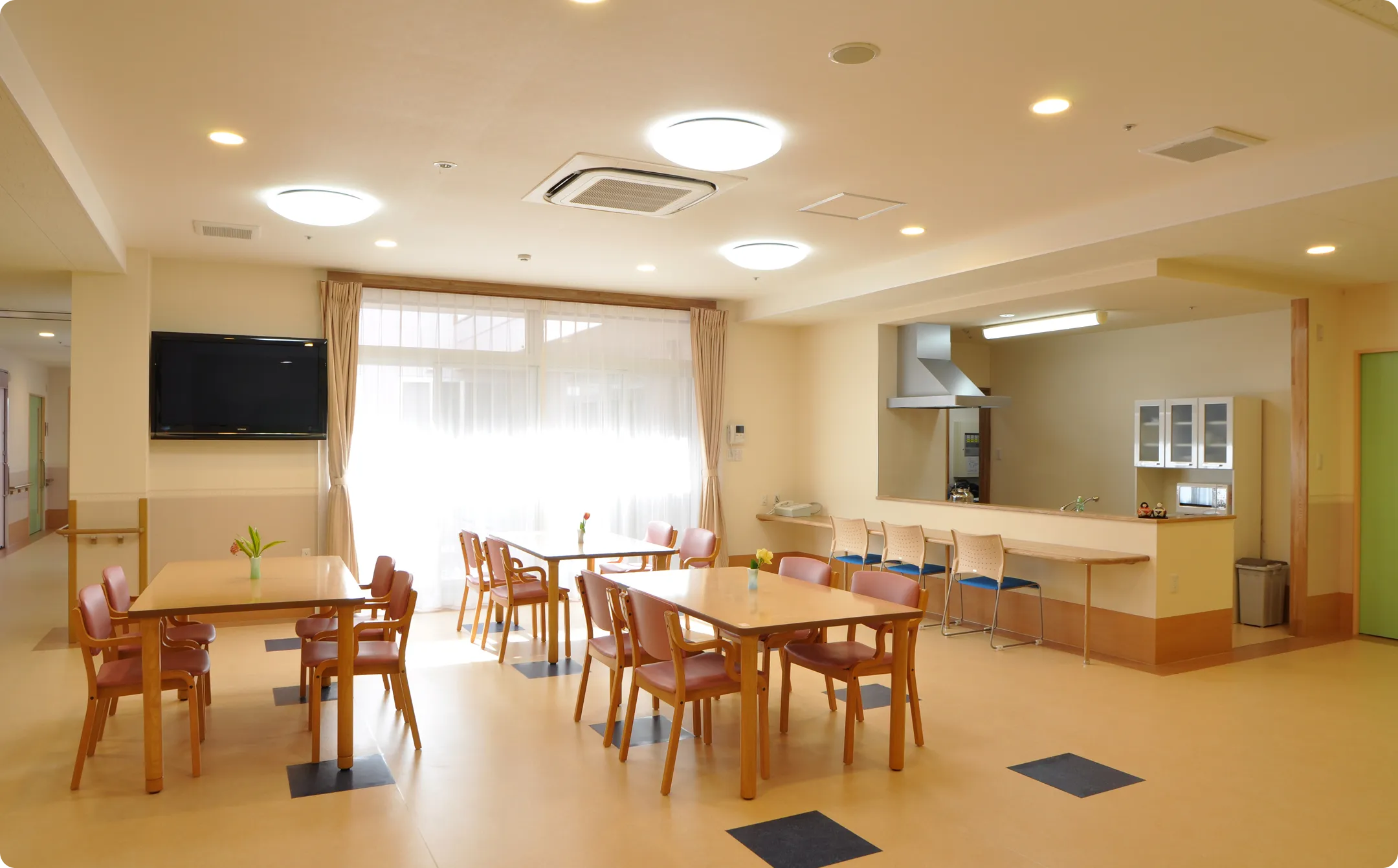 介護施設で働く栄養士の仕事内容